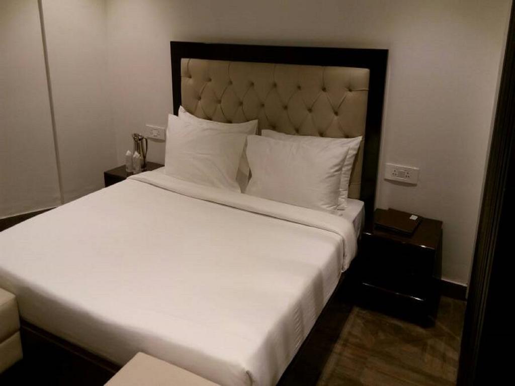 Bravia Hotel Manali Inn Manāli Exterior foto