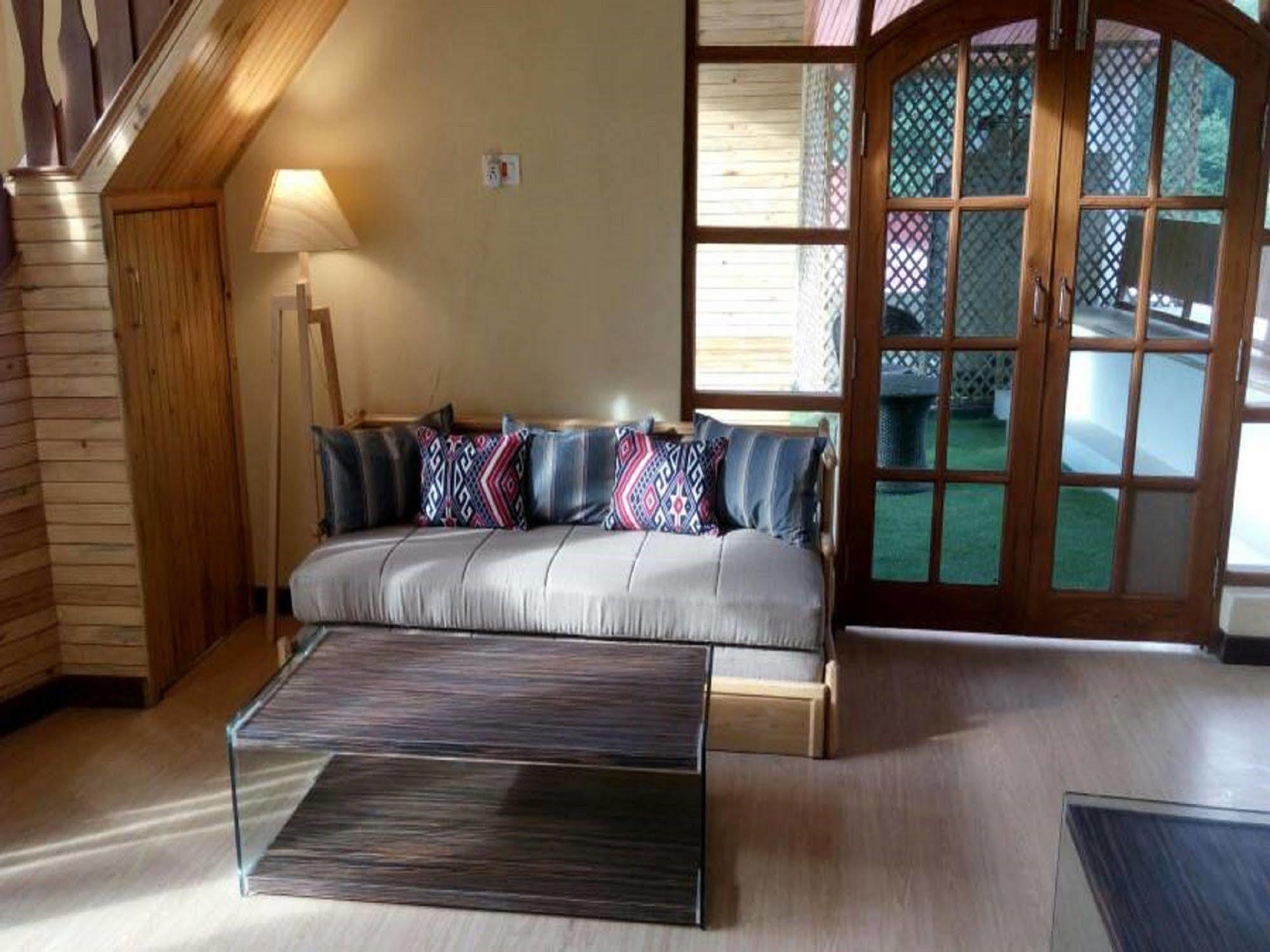 Bravia Hotel Manali Inn Manāli Exterior foto